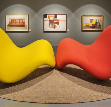 Artifort_Tongue_chairs_in_yellow_and_red.png